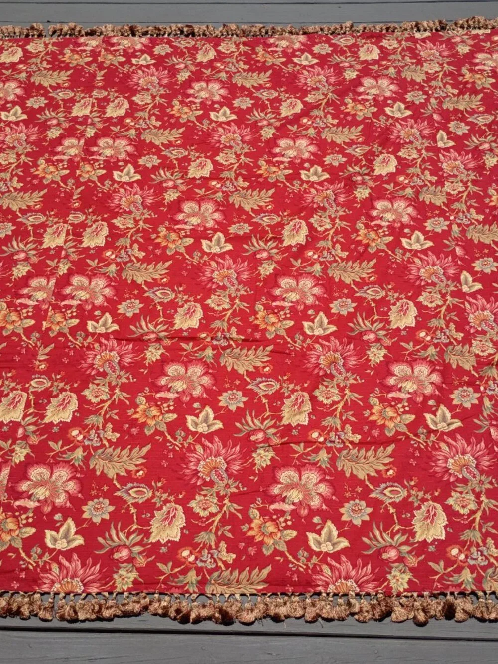 Mario & Marielena 7 Piece Queen Duvet Set Red Floral Antique Style with Fringe